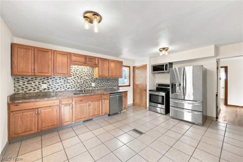 3314 Priscilla Avenue Parma OH 44134