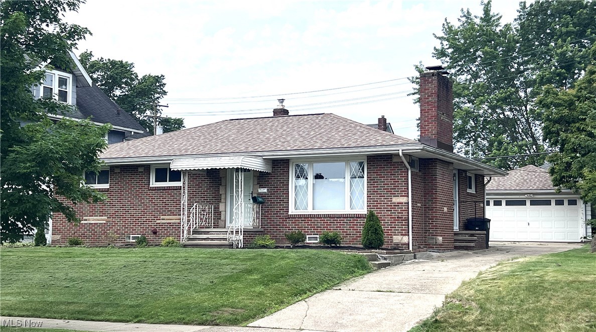 1760 Glenmount Avenue Akron OH 44301