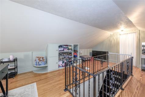 339 E Ford Avenue Barberton OH 44203