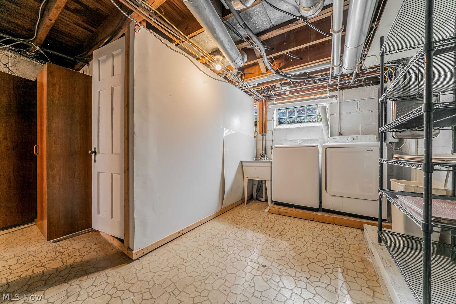 9408 Orchard Avenue Brooklyn OH 44144
