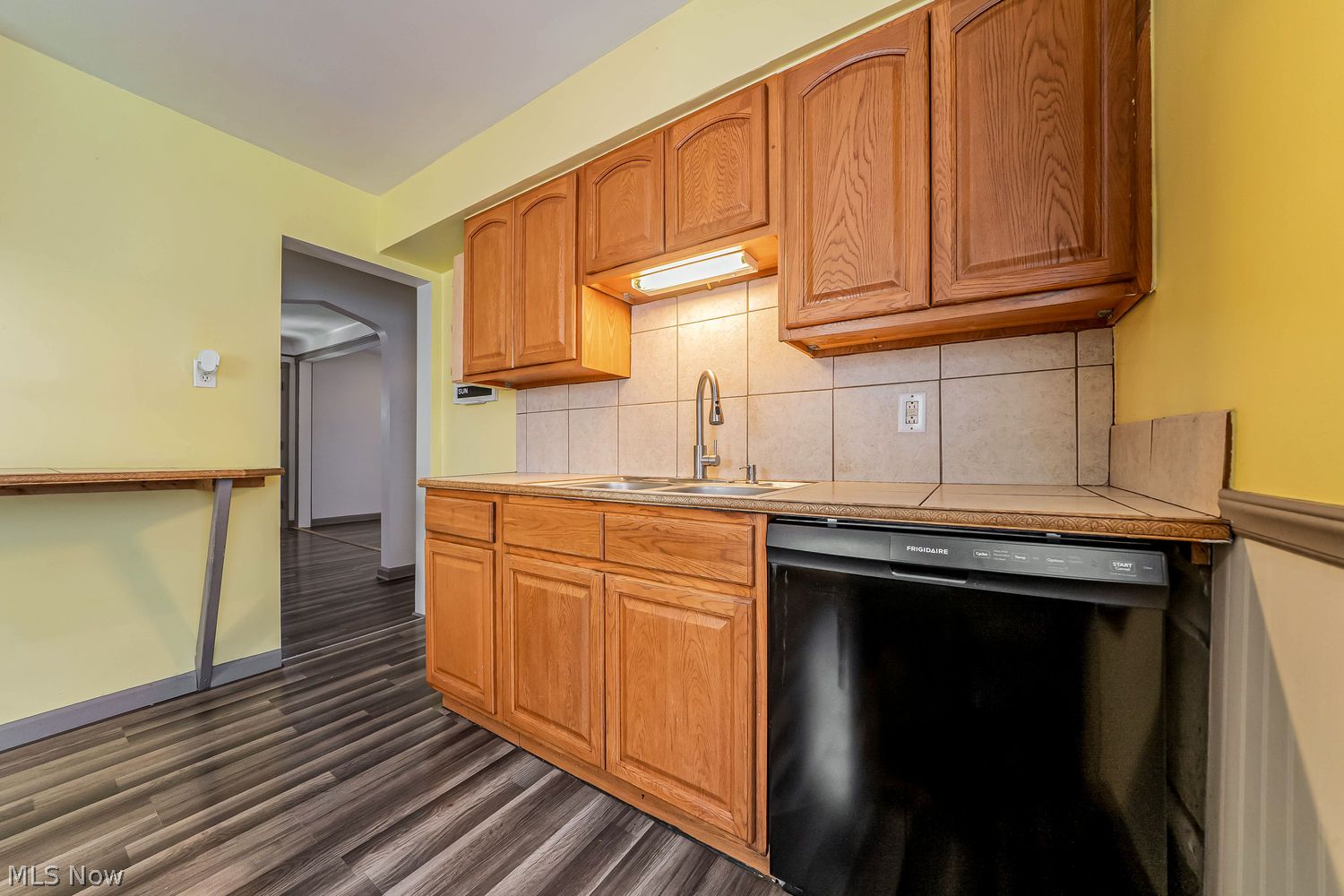 9408 Orchard Avenue Brooklyn OH 44144