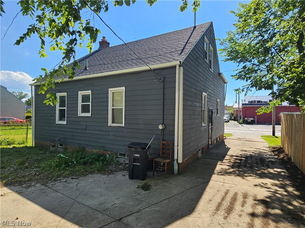 4063 E 148th Street Cleveland OH 44128