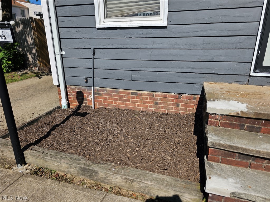4063 E 148th Street Cleveland OH 44128