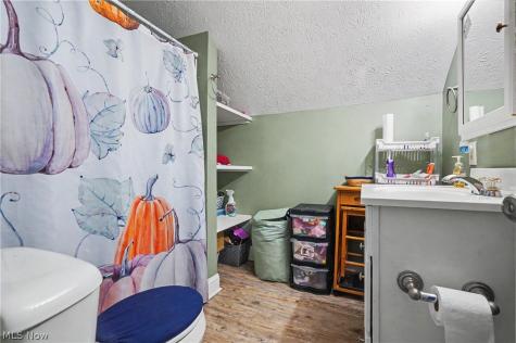 811 E Crosier Street Akron OH 44306