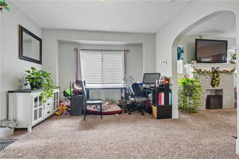 811 E Crosier Street Akron OH 44306