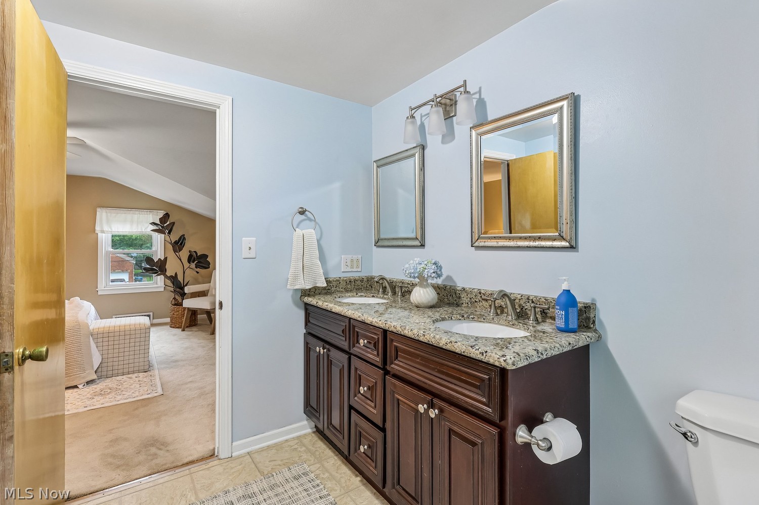 24023 E Oakland Road Bay Village OH 44140