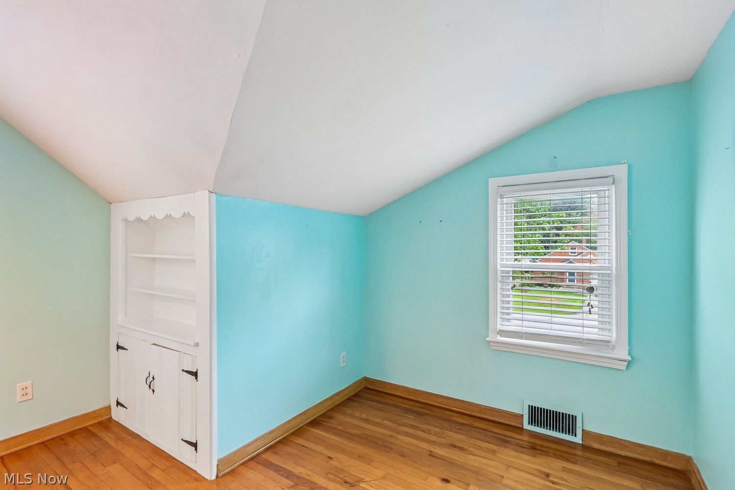 24023 E Oakland Road Bay Village OH 44140