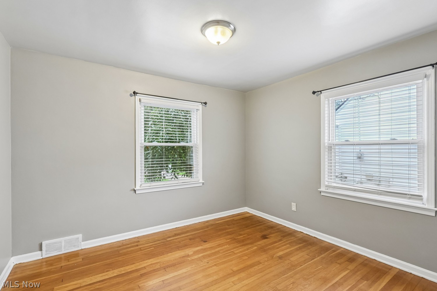 24023 E Oakland Road Bay Village OH 44140