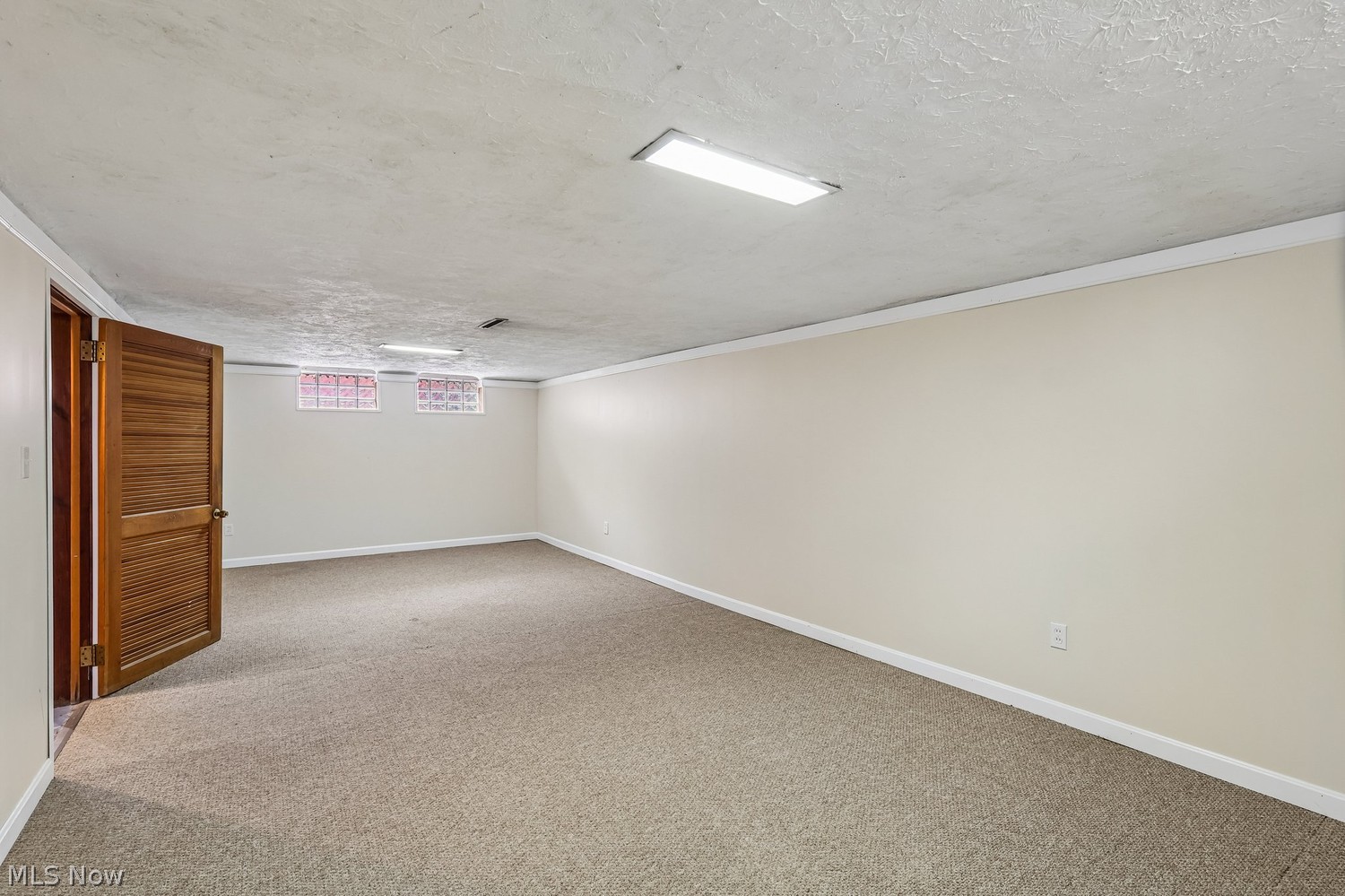 24023 E Oakland Road Bay Village OH 44140