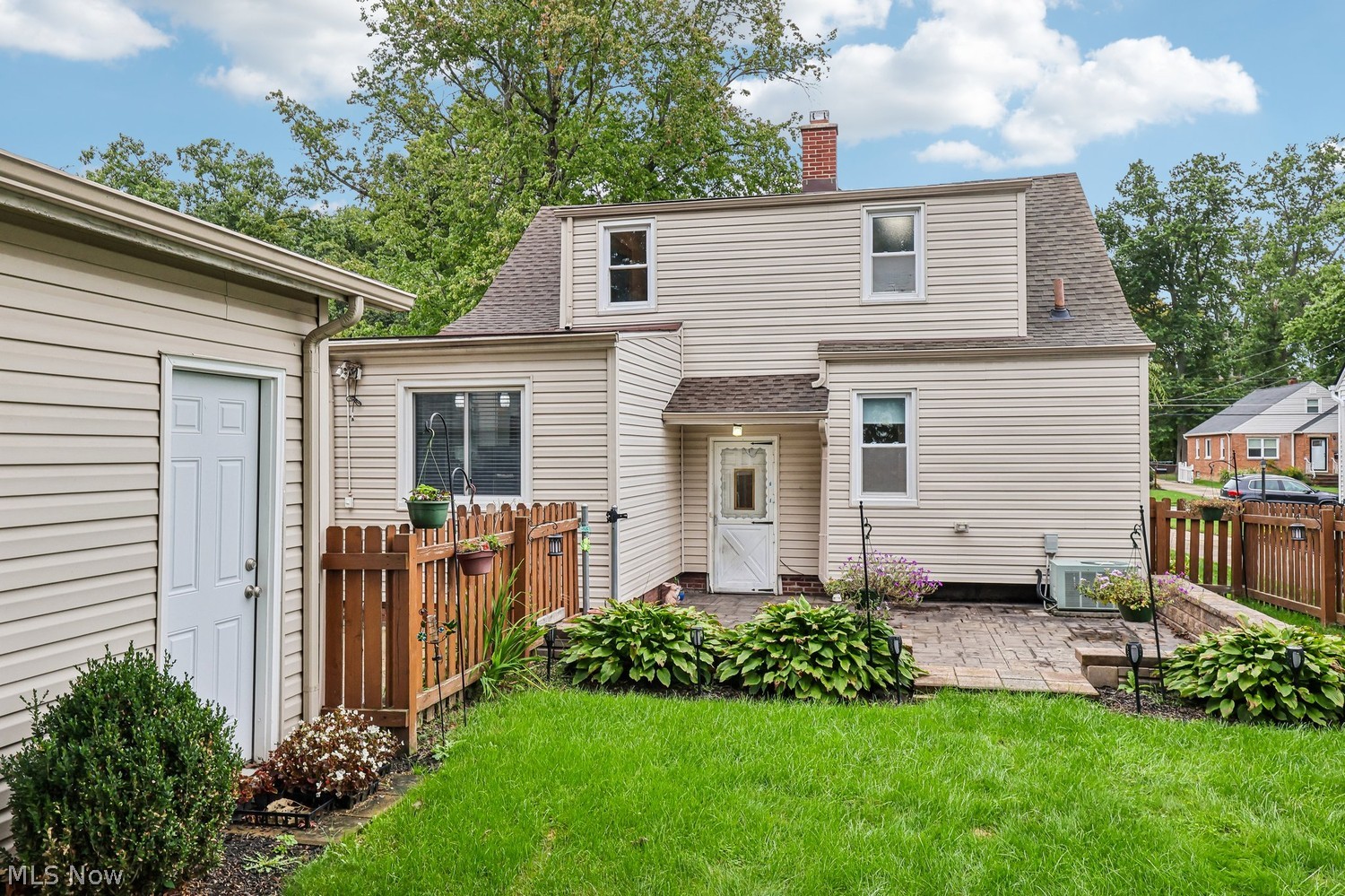 24023 E Oakland Road Bay Village OH 44140