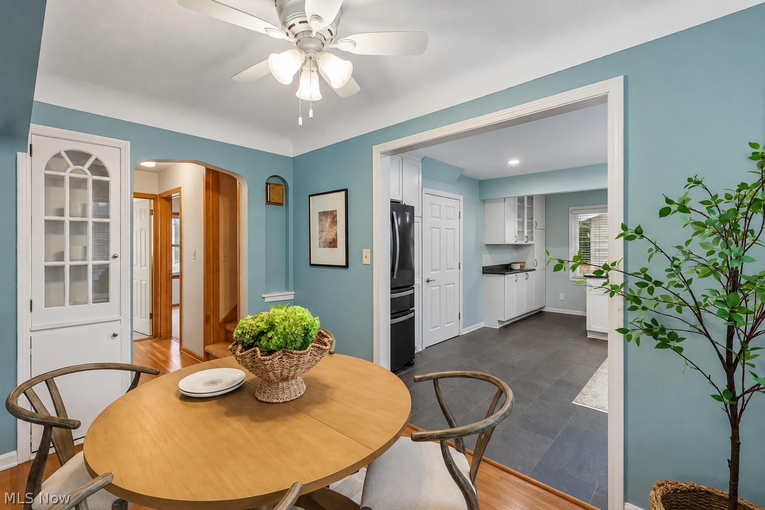 24023 E Oakland Road Bay Village OH 44140