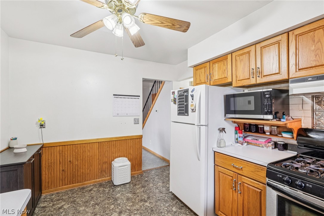 1682 Arthur Drive NW Warren OH 44485