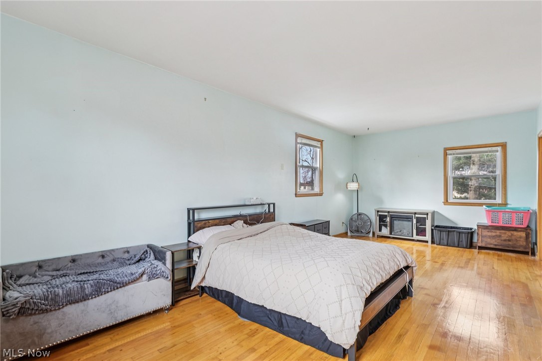 1682 Arthur Drive NW Warren OH 44485