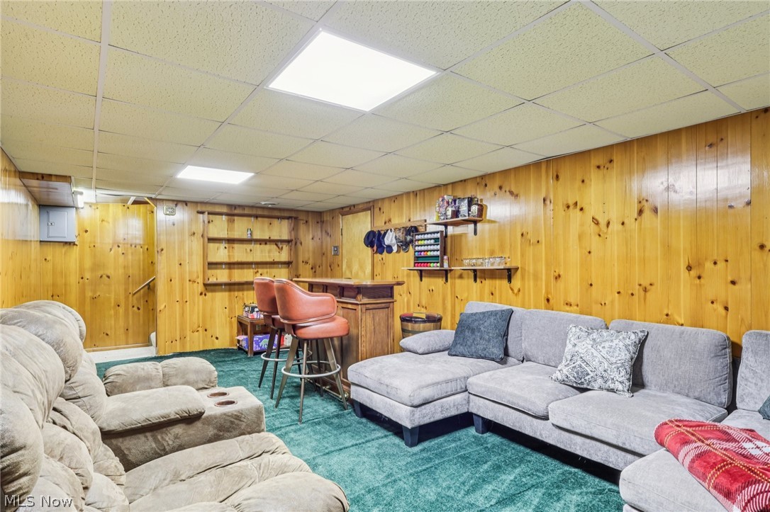 1682 Arthur Drive NW Warren OH 44485