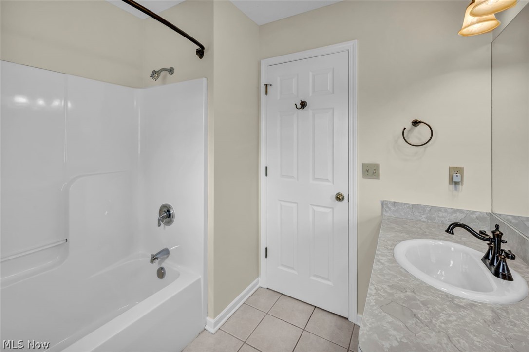 3795 Heathery Circle Medina OH 44256