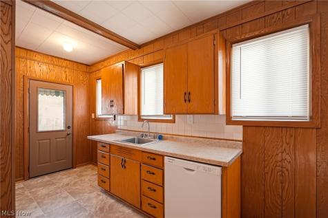 1919 12th Street SW Canton OH 44706