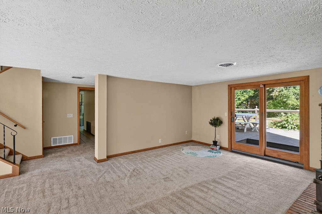 17506 Leggett Road Montville OH 44064