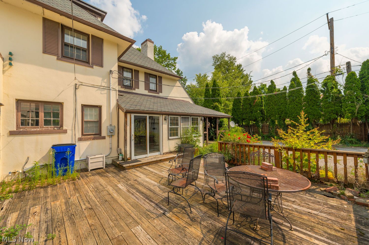 10707 Edgewater Drive Cleveland OH 44102