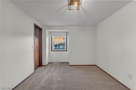6566 Stoney Ridge Road North Ridgeville OH 44039