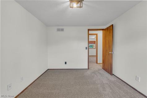 6566 Stoney Ridge Road North Ridgeville OH 44039