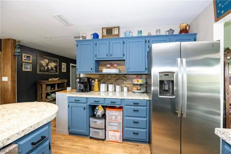 1422 Township Road 593 Ashland OH 44805