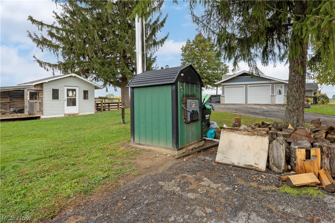 1422 Township Road 593 Ashland OH 44805