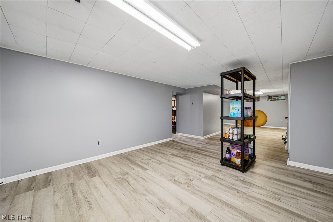 1976 Beverly Hills Drive Richmond Heights OH 44143