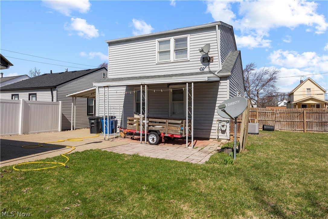 12809 Mcgowan Avenue Cleveland OH 44135