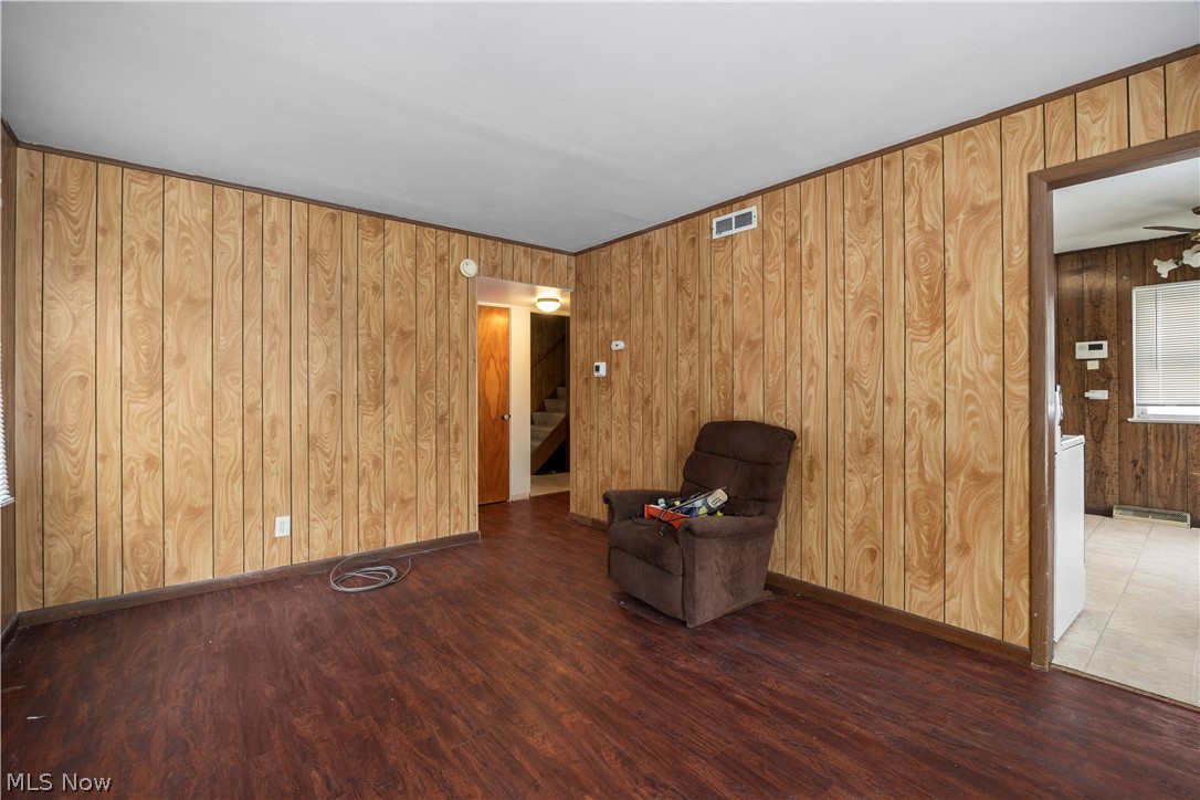 12809 Mcgowan Avenue Cleveland OH 44135
