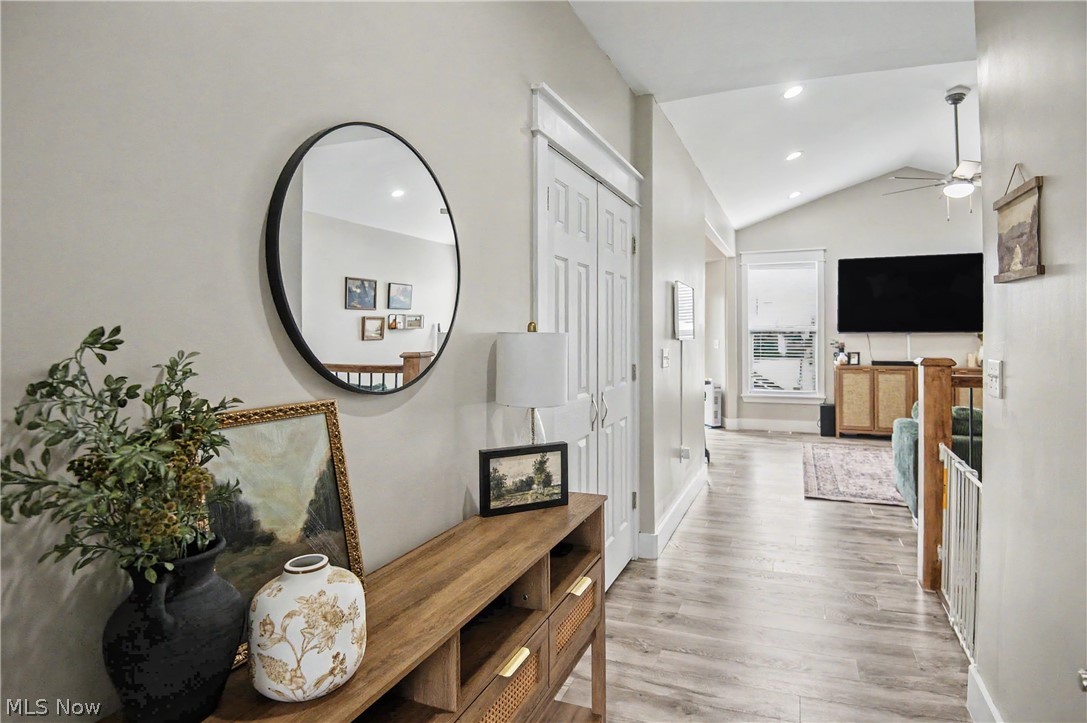4463 Cloverlane Avenue NW Champion OH 44483