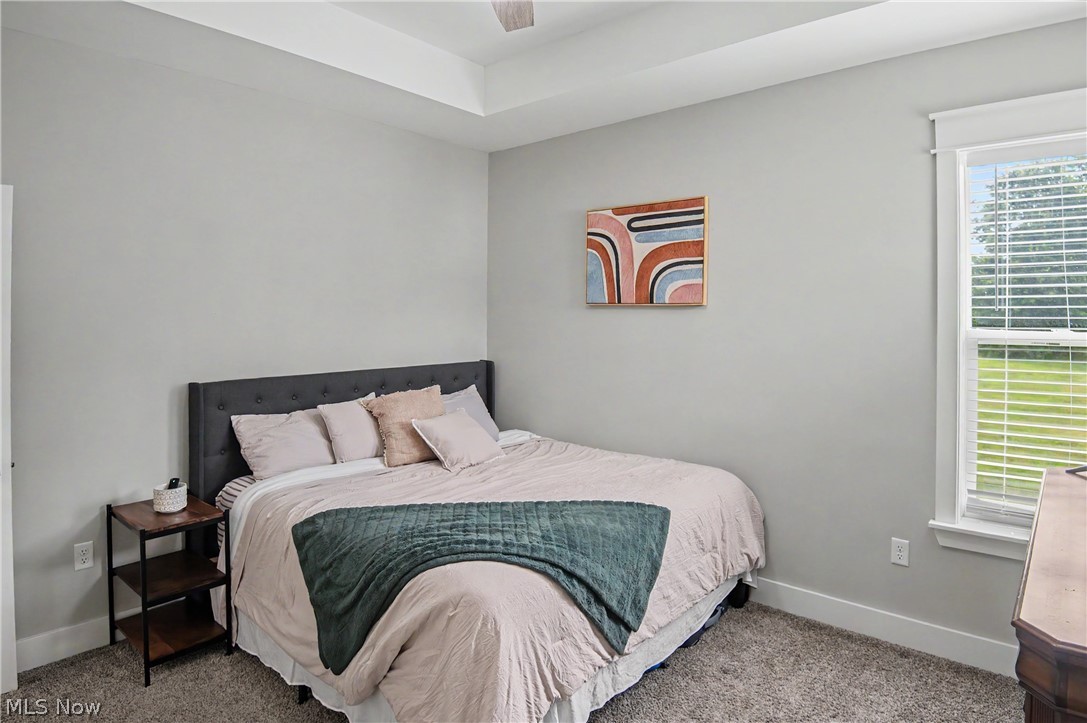 4463 Cloverlane Avenue NW Champion OH 44483