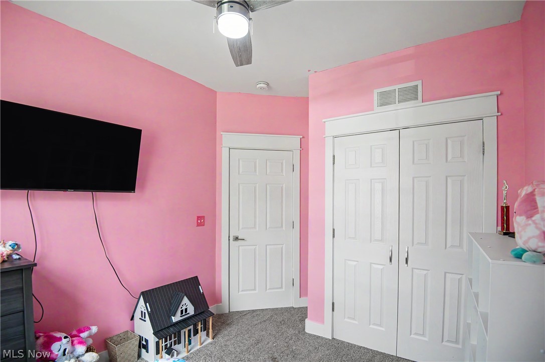 4463 Cloverlane Avenue NW Champion OH 44483