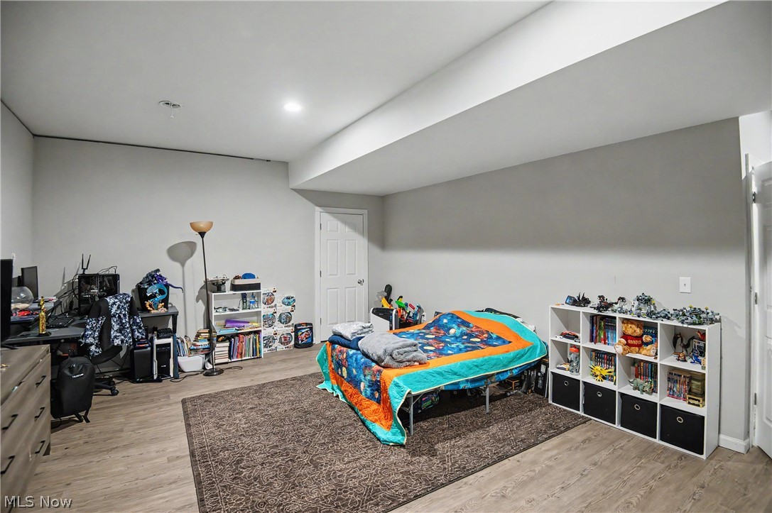 4463 Cloverlane Avenue NW Champion OH 44483