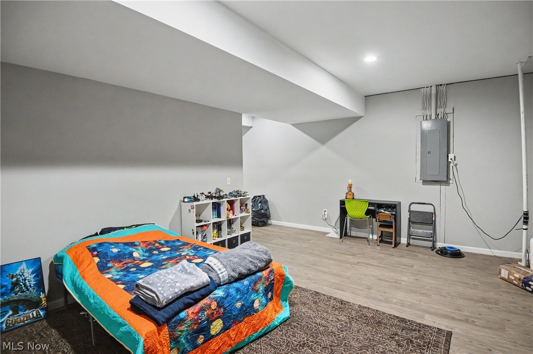 4463 Cloverlane Avenue NW Champion OH 44483