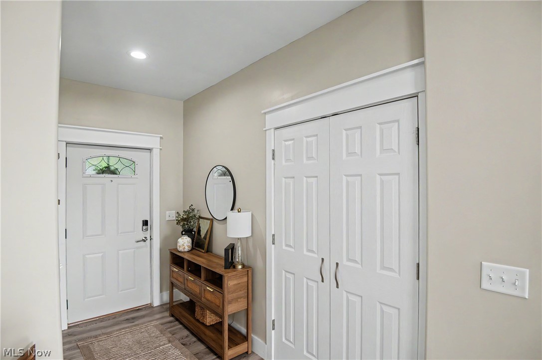 4463 Cloverlane Avenue NW Champion OH 44483