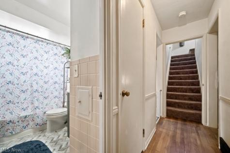 2738 Silverdale Avenue Cleveland OH 44109