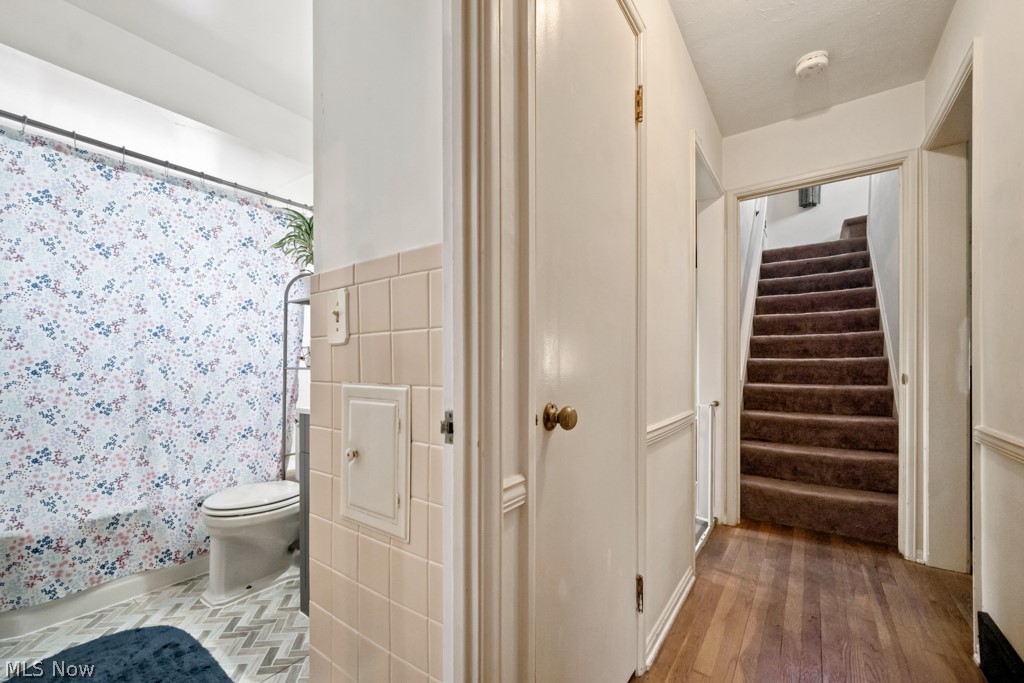 2738 Silverdale Avenue Cleveland OH 44109