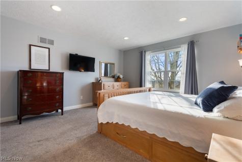 2343 Pebble Brook Path Orrville OH 44667