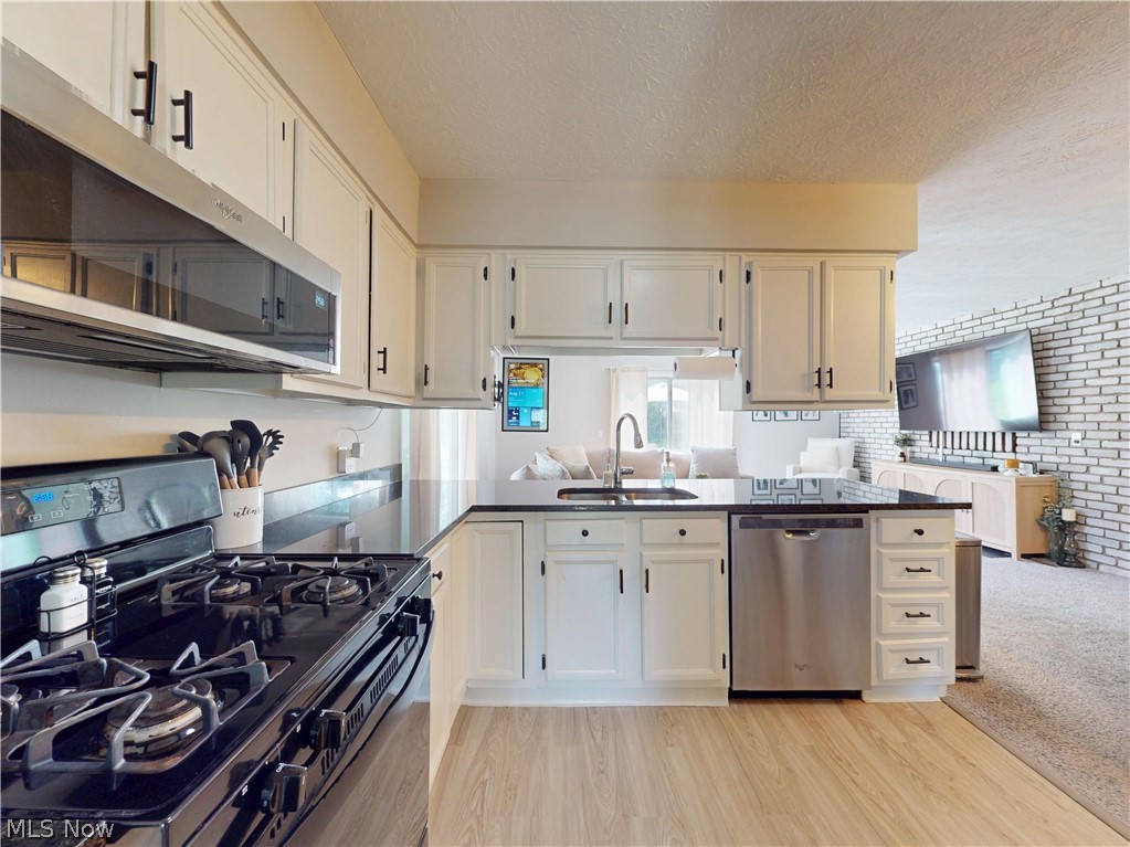 374 Union Street Bedford OH 44146