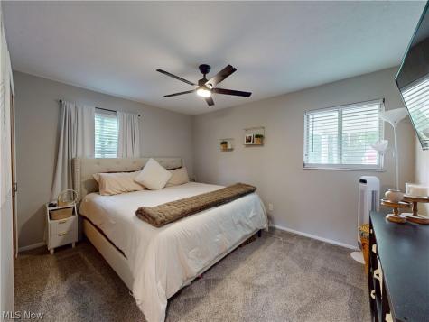 374 Union Street Bedford OH 44146