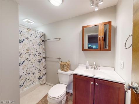 374 Union Street Bedford OH 44146