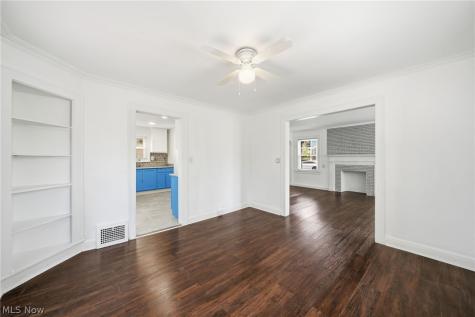 1068 Nela View Road Cleveland Heights OH 44112