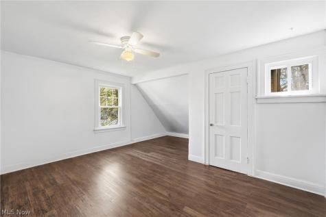 1068 Nela View Road Cleveland Heights OH 44112