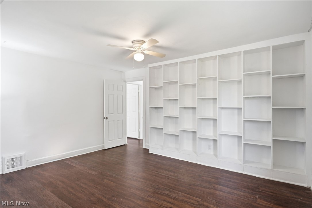 1068 Nela View Road Cleveland Heights OH 44112