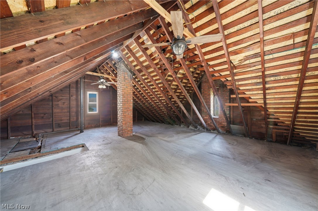 1068 Nela View Road Cleveland Heights OH 44112
