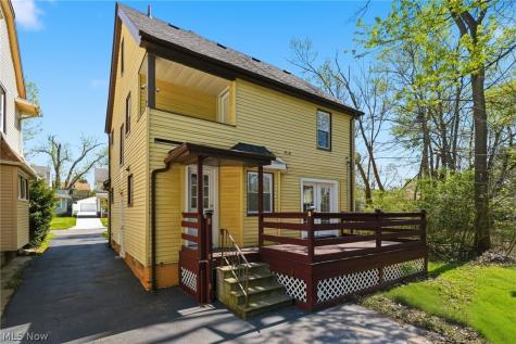1068 Nela View Road Cleveland Heights OH 44112