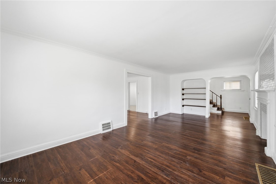 1068 Nela View Road Cleveland Heights OH 44112