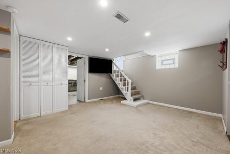 122 Overlook Avenue Wadsworth OH 44281
