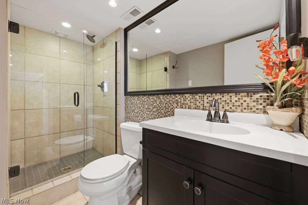 122 Overlook Avenue Wadsworth OH 44281