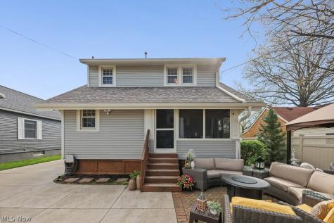 122 Overlook Avenue Wadsworth OH 44281